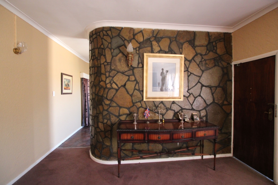 2 Bedroom Property for Sale in Fraserburg Northern Cape